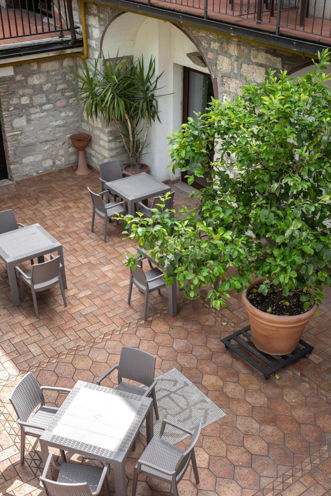 Hotel San Marco Gubbio Exterior foto