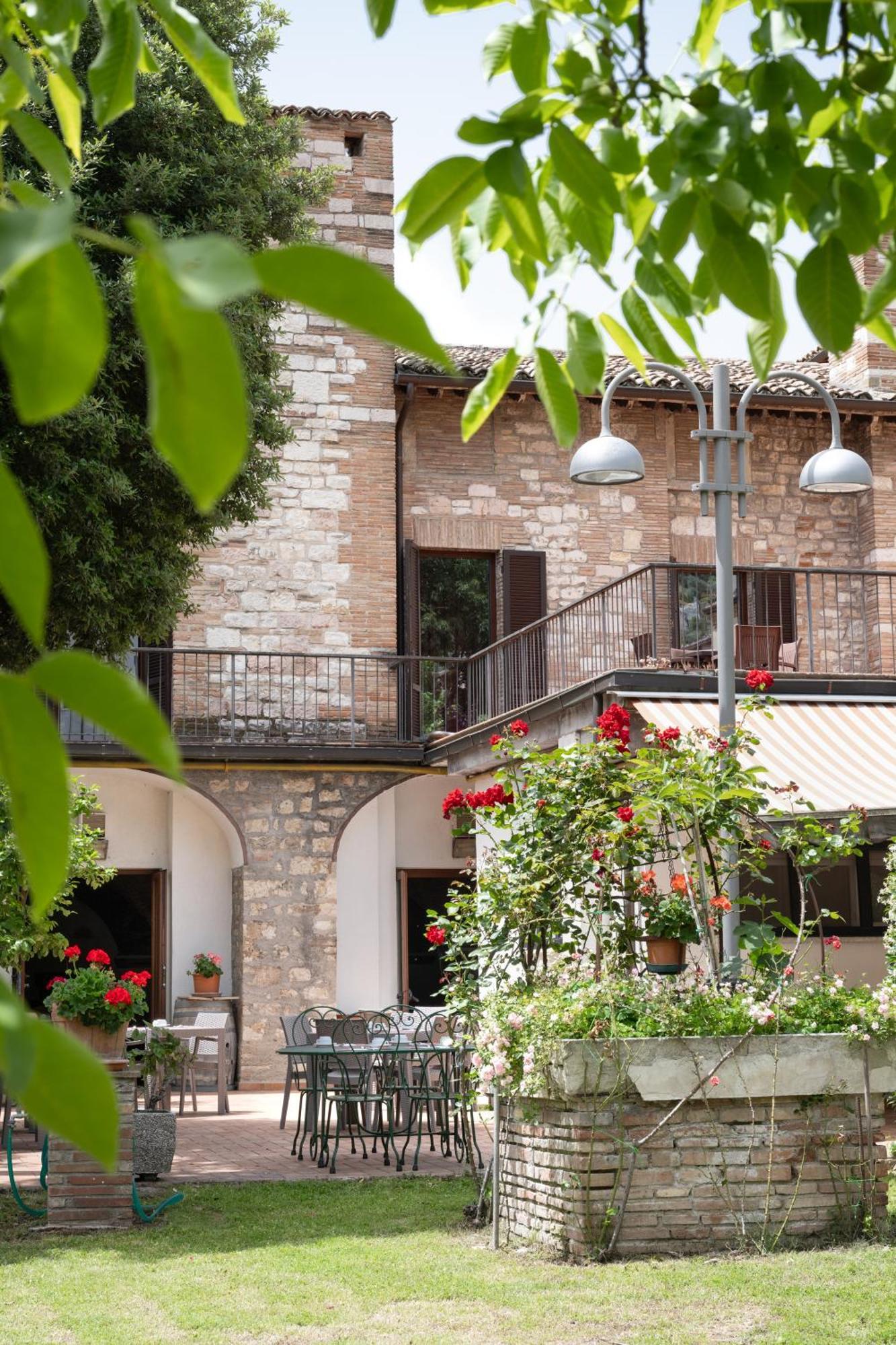 Hotel San Marco Gubbio Exterior foto